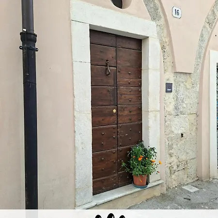 Dimora Tre Marie Πανσιόν